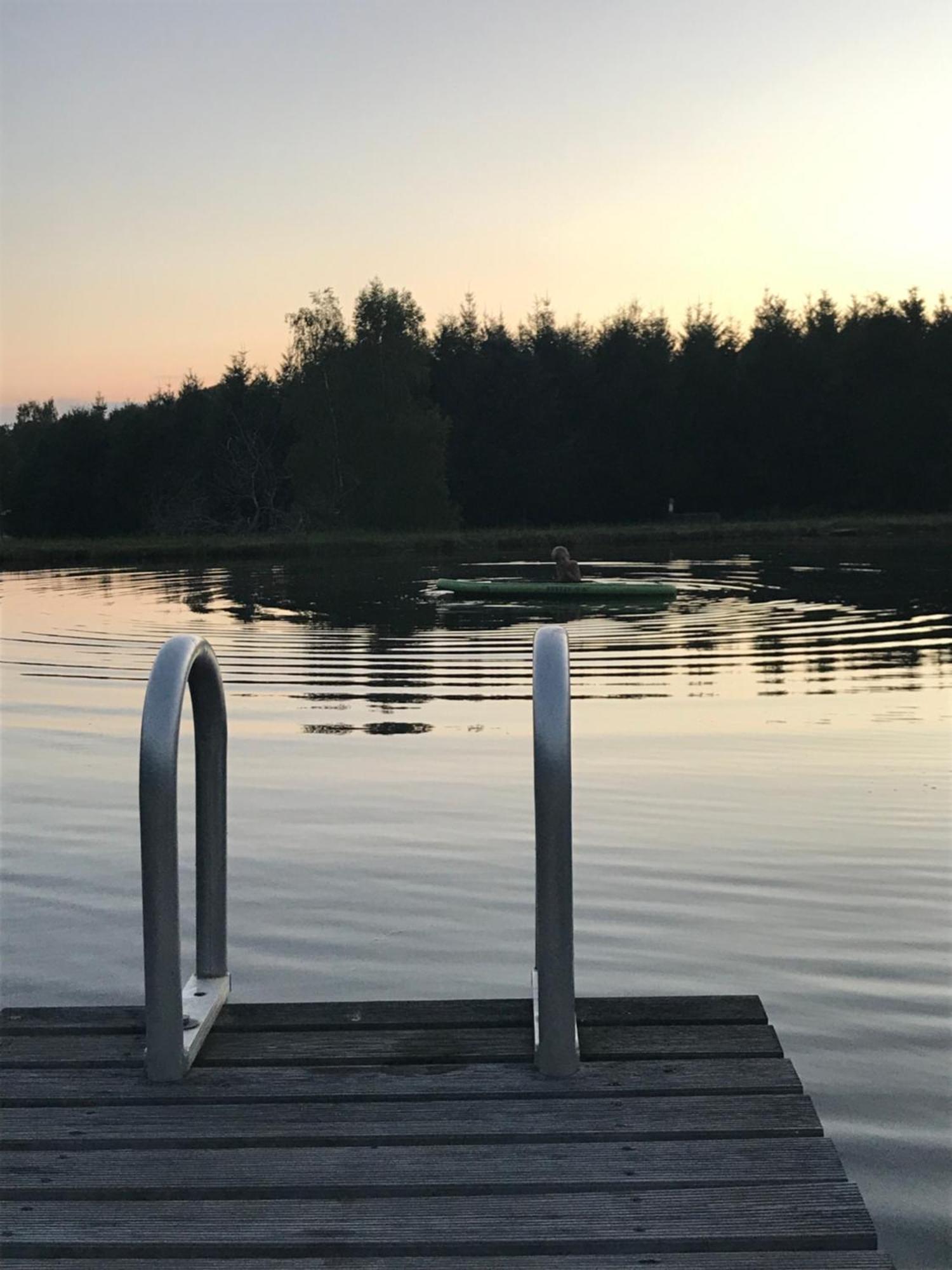 Lieux-Au-Lac Augignac Exterior photo